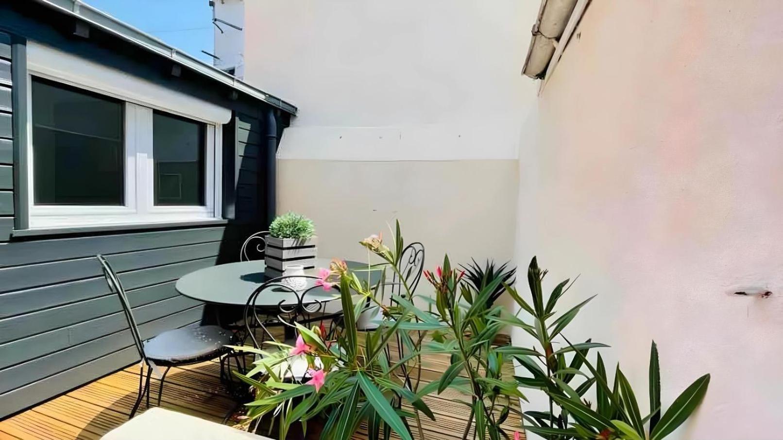 Agreable Maison Renovee En Hyper Centre Avec Patio Pornic Ngoại thất bức ảnh